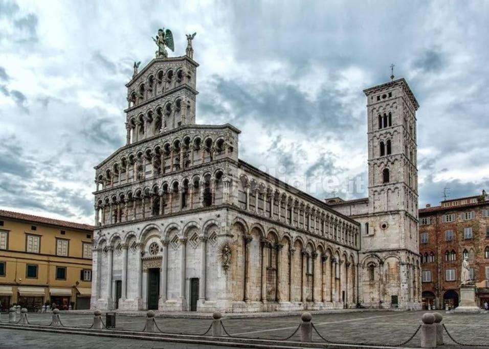 50 Metri Duomo Di Lucca Self Check-In E Wi-Fi Apartment Exterior foto